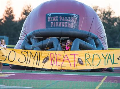 Thumbnail 1 in Royal @ Simi Valley photogallery.