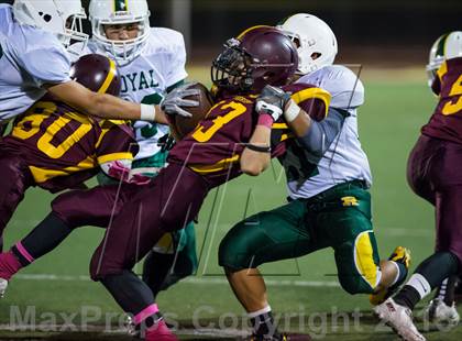 Thumbnail 3 in Royal @ Simi Valley photogallery.