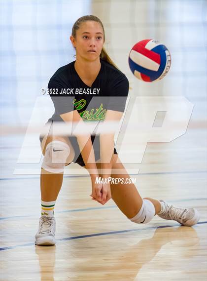 Thumbnail 3 in Mira Costa vs Arcadia (Nike TOC Southwest) photogallery.