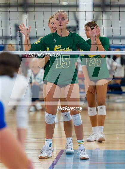 Thumbnail 3 in Mira Costa vs Arcadia (Nike TOC Southwest) photogallery.