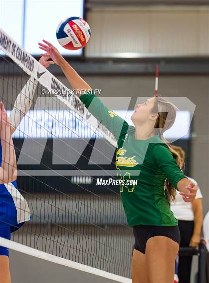 Thumbnail 3 in Mira Costa vs Arcadia (Nike TOC Southwest) photogallery.