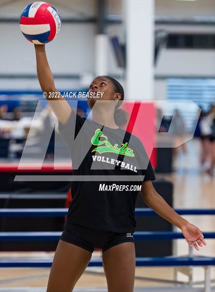 Thumbnail 3 in Mira Costa vs Arcadia (Nike TOC Southwest) photogallery.