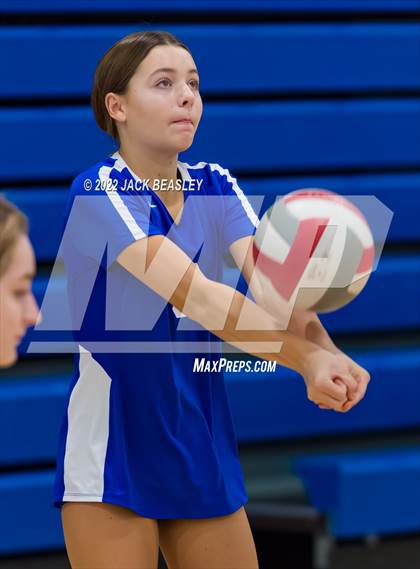 Thumbnail 2 in Mira Costa vs Arcadia (Nike TOC Southwest) photogallery.