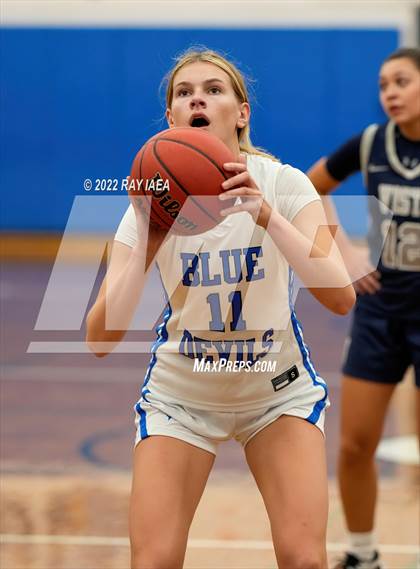 Thumbnail 2 in Vista del Lago @ Davis (Dorothy Speck Tournament) photogallery.