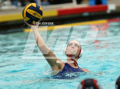 Thumbnail 3 in Gunn vs Lincoln (Amanda MacDonald Tournament) photogallery.
