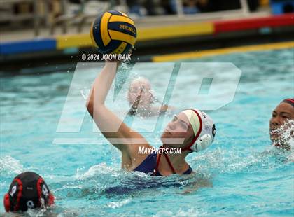 Thumbnail 3 in Gunn vs Lincoln (Amanda MacDonald Tournament) photogallery.