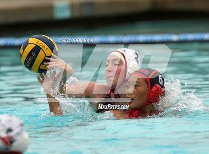 Thumbnail 2 in Gunn vs Lincoln (Amanda MacDonald Tournament) photogallery.