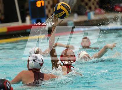 Thumbnail 2 in Gunn vs Lincoln (Amanda MacDonald Tournament) photogallery.