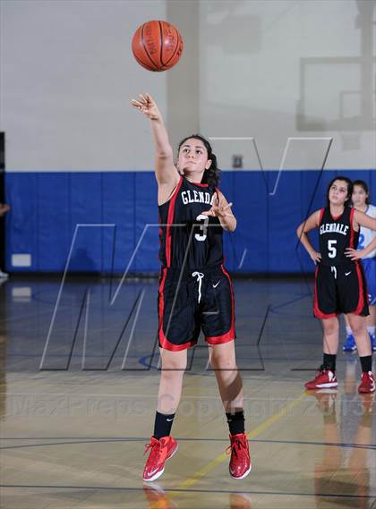 Thumbnail 1 in Burbank vs. Glendale (Burbank Tip Off Classic) photogallery.