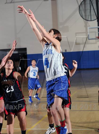 Thumbnail 1 in Burbank vs. Glendale (Burbank Tip Off Classic) photogallery.