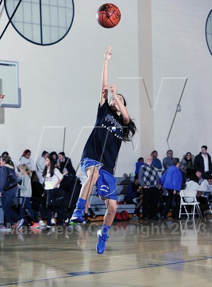Thumbnail 3 in Burbank vs. Glendale (Burbank Tip Off Classic) photogallery.