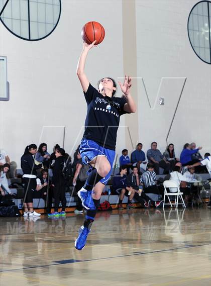 Thumbnail 3 in Burbank vs. Glendale (Burbank Tip Off Classic) photogallery.