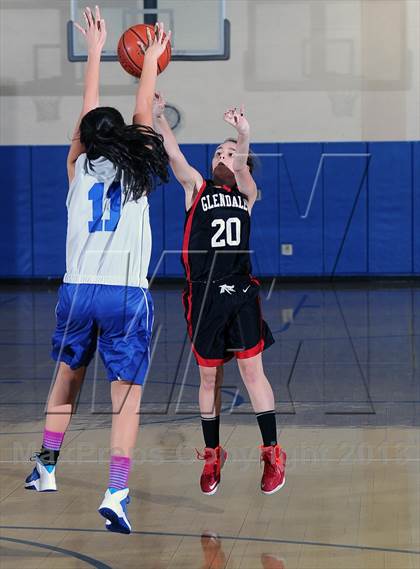 Thumbnail 3 in Burbank vs. Glendale (Burbank Tip Off Classic) photogallery.