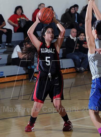 Thumbnail 3 in Burbank vs. Glendale (Burbank Tip Off Classic) photogallery.