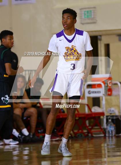 Thumbnail 3 in Narbonne vs. Lynwood (Ryse Williams/Pac Shores Tournament) photogallery.