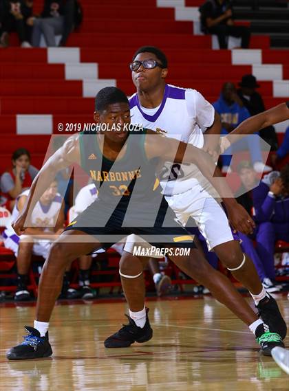 Thumbnail 1 in Narbonne vs. Lynwood (Ryse Williams/Pac Shores Tournament) photogallery.