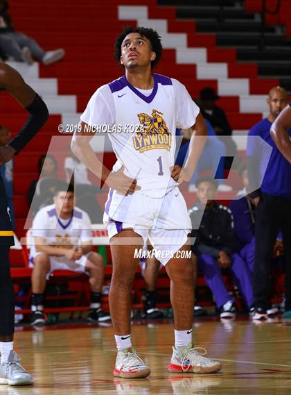 Thumbnail 1 in Narbonne vs. Lynwood (Ryse Williams/Pac Shores Tournament) photogallery.