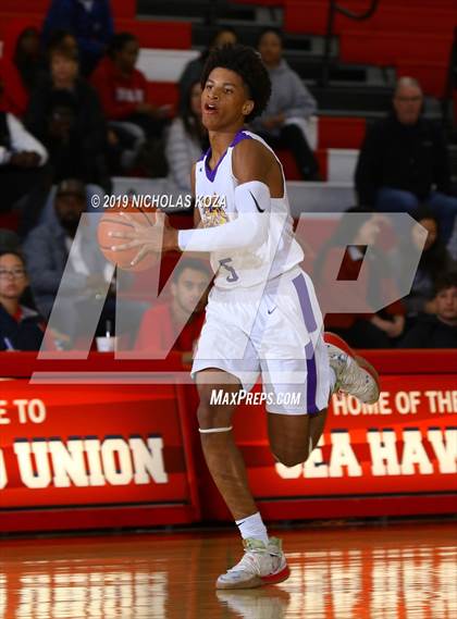 Thumbnail 1 in Narbonne vs. Lynwood (Ryse Williams/Pac Shores Tournament) photogallery.