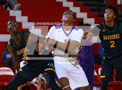 Thumbnail 1 in Narbonne vs. Lynwood (Ryse Williams/Pac Shores Tournament) photogallery.