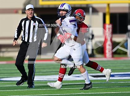 Thumbnail 1 in North Shore v Ridge Point (UIL 6A Region 3 Championship) photogallery.