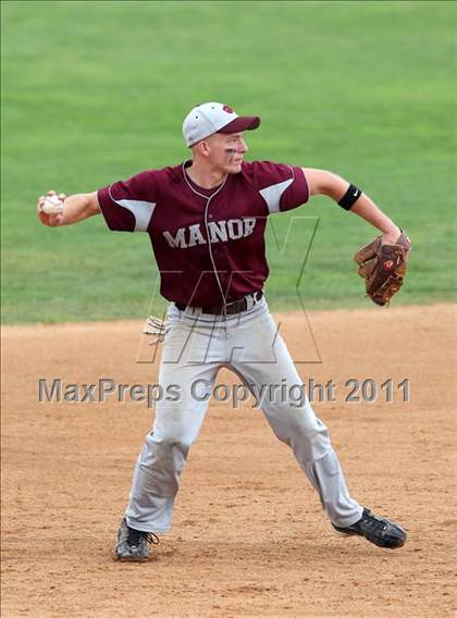Thumbnail 3 in Livingston Manor vs. Loudonville Christian (NYSPHSAA Class D Final) photogallery.
