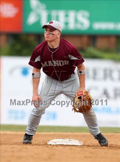 Thumbnail 3 in Livingston Manor vs. Loudonville Christian (NYSPHSAA Class D Final) photogallery.