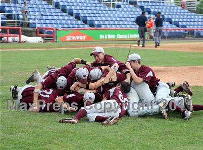 Thumbnail 3 in Livingston Manor vs. Loudonville Christian (NYSPHSAA Class D Final) photogallery.
