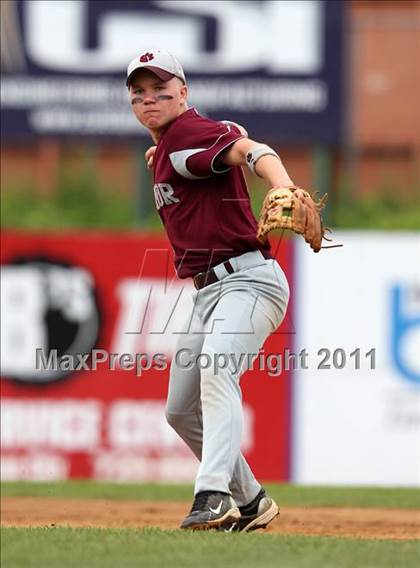 Thumbnail 1 in Livingston Manor vs. Loudonville Christian (NYSPHSAA Class D Final) photogallery.