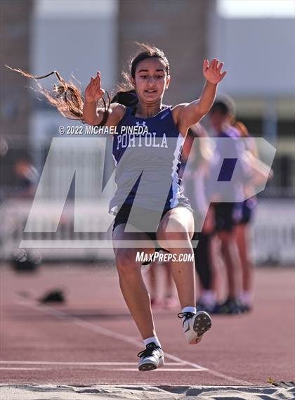 Thumbnail 2 in Villa Park @ Portola photogallery.
