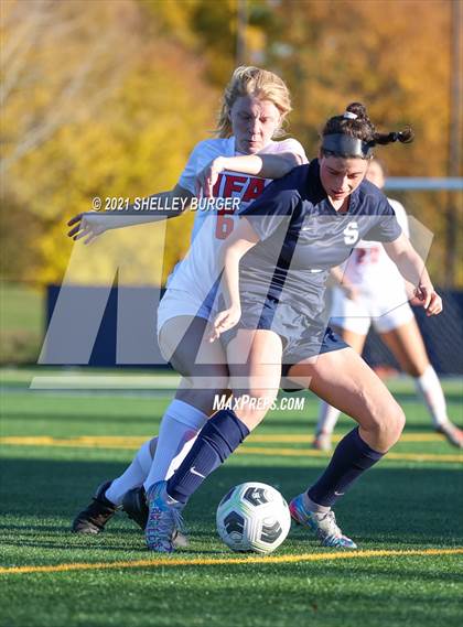 Thumbnail 3 in Norwich Free Academy @ Staples (CIAC Class LL first round) photogallery.