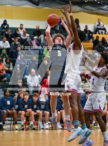 Thumbnail 1 in Monroe vs. Sutherland (NYSPHSAA Section V Class A2 Semifinals) photogallery.