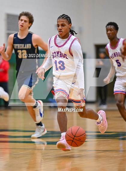 Thumbnail 3 in Monroe vs. Sutherland (NYSPHSAA Section V Class A2 Semifinals) photogallery.