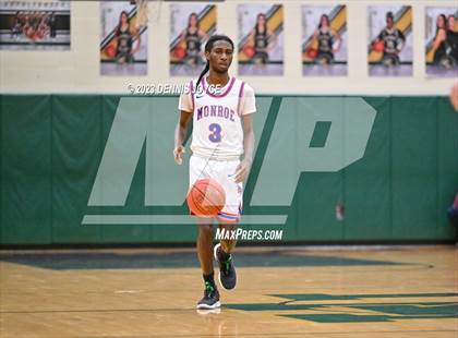 Thumbnail 3 in Monroe vs. Sutherland (NYSPHSAA Section V Class A2 Semifinals) photogallery.