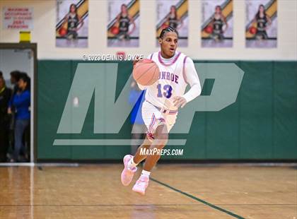 Thumbnail 1 in Monroe vs. Sutherland (NYSPHSAA Section V Class A2 Semifinals) photogallery.