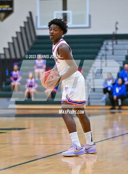 Thumbnail 2 in Monroe vs. Sutherland (NYSPHSAA Section V Class A2 Semifinals) photogallery.