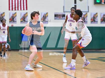 Thumbnail 2 in Monroe vs. Sutherland (NYSPHSAA Section V Class A2 Semifinals) photogallery.