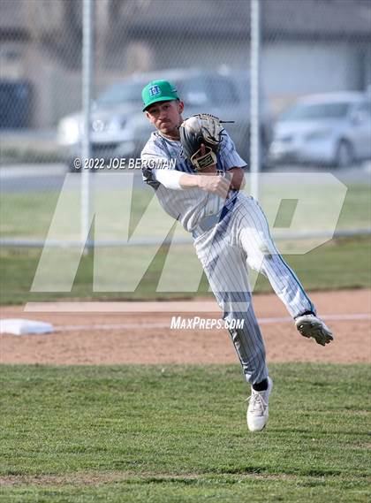 Thumbnail 3 in Highland @ Tehachapi  photogallery.