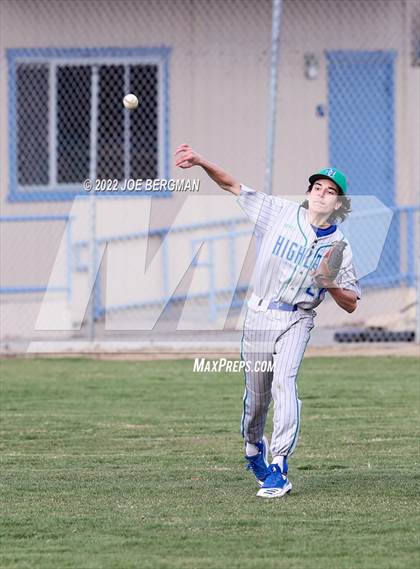 Thumbnail 1 in Highland @ Tehachapi  photogallery.