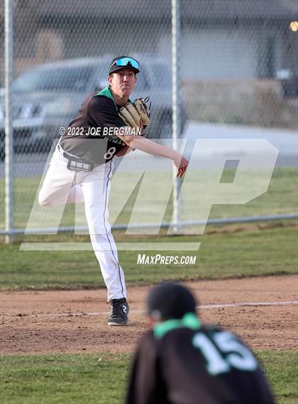 Thumbnail 1 in Highland @ Tehachapi  photogallery.