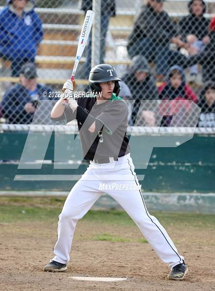 Thumbnail 1 in Highland @ Tehachapi  photogallery.