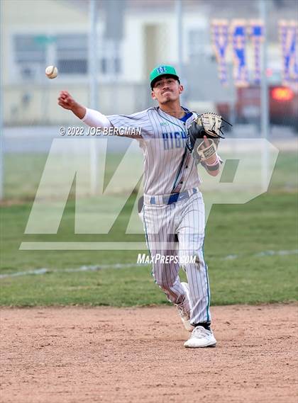 Thumbnail 3 in Highland @ Tehachapi  photogallery.