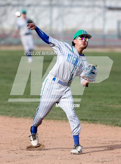 Thumbnail 1 in Highland @ Tehachapi  photogallery.