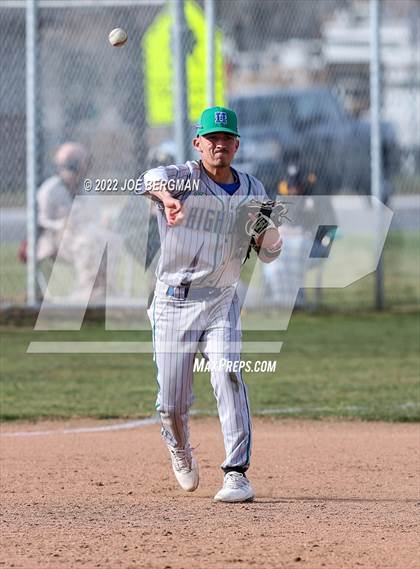 Thumbnail 1 in Highland @ Tehachapi  photogallery.