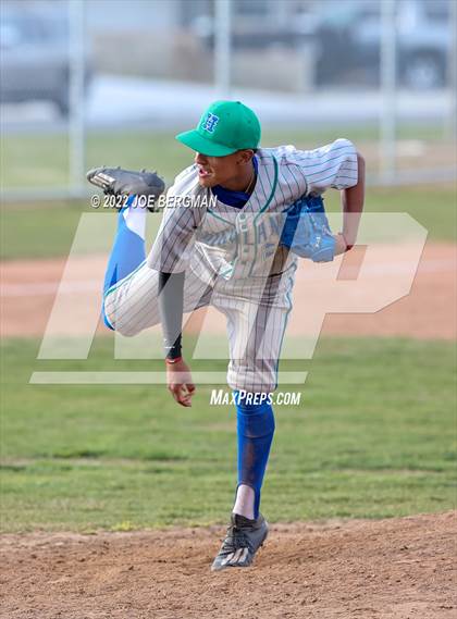 Thumbnail 1 in Highland @ Tehachapi  photogallery.
