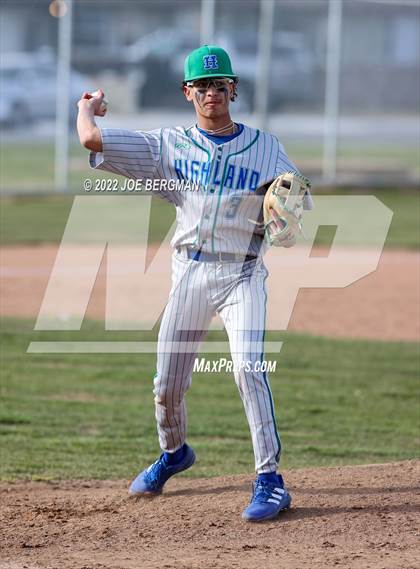 Thumbnail 1 in Highland @ Tehachapi  photogallery.