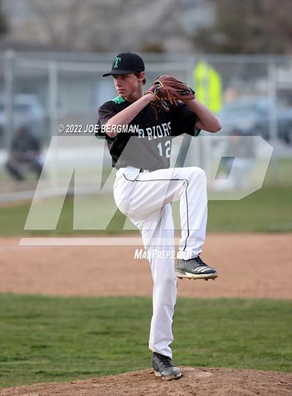Thumbnail 1 in Highland @ Tehachapi  photogallery.