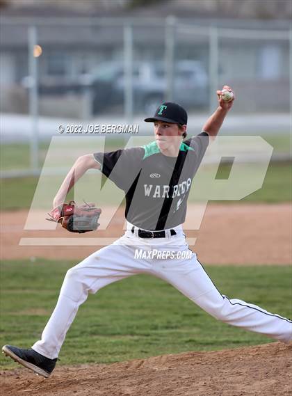 Thumbnail 1 in Highland @ Tehachapi  photogallery.