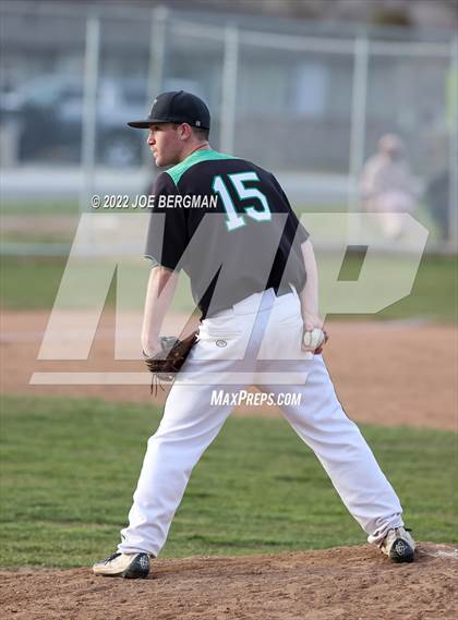 Thumbnail 1 in Highland @ Tehachapi  photogallery.