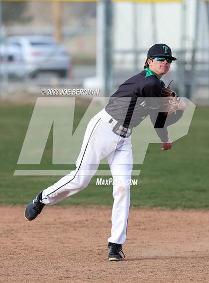 Thumbnail 1 in Highland @ Tehachapi  photogallery.