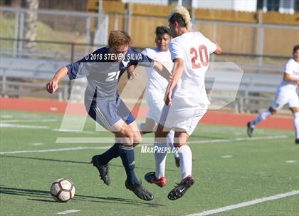 Thumbnail 2 in La Costa Canyon vs. Mission Hills (Grossmont Holiday Tournament) photogallery.